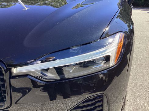 Certified 2025 Volvo XC60 T8 Plus w/ Protection Package Premier image 6