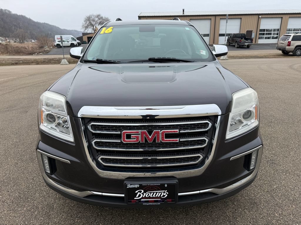 Used 2016 GMC Terrain SLT w/ Open Road Package AWD/4WD image 2