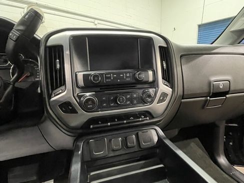 Used 2016 GMC Sierra 2500 SLT w/ Snow Plow Prep Package image 11