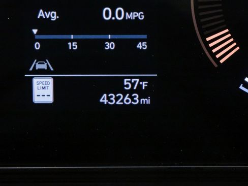 Certified 2024 Hyundai Kona SEL image 22