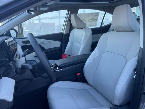 New 2026 Toyota Camry XLE image 19