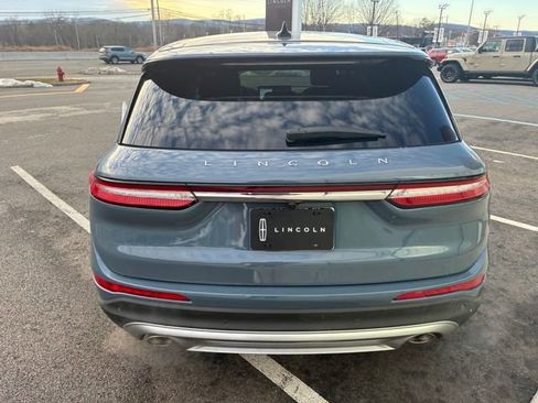 Used 2023 Lincoln Corsair AWD image 4