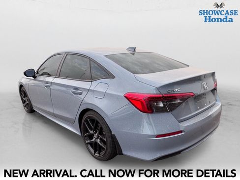 Used 2024 Honda Civic Sport image 4