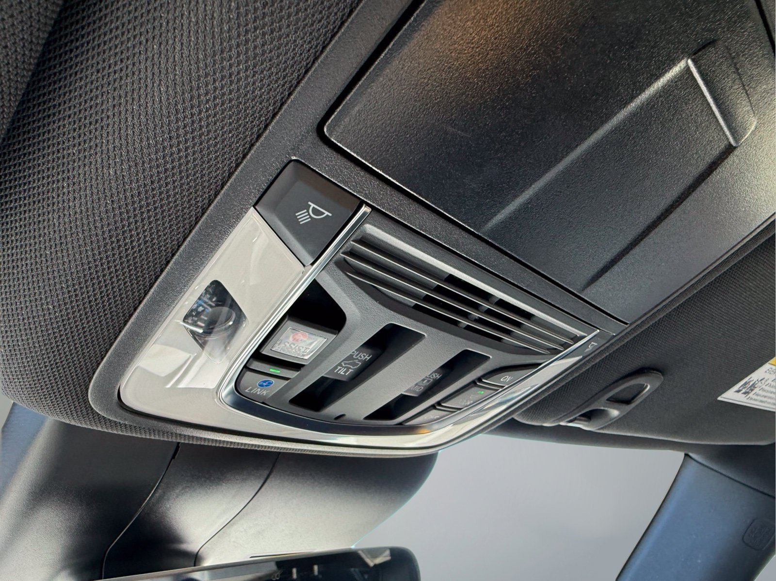 Used 2023 Acura RDX w/ Advance Package FWD image 19
