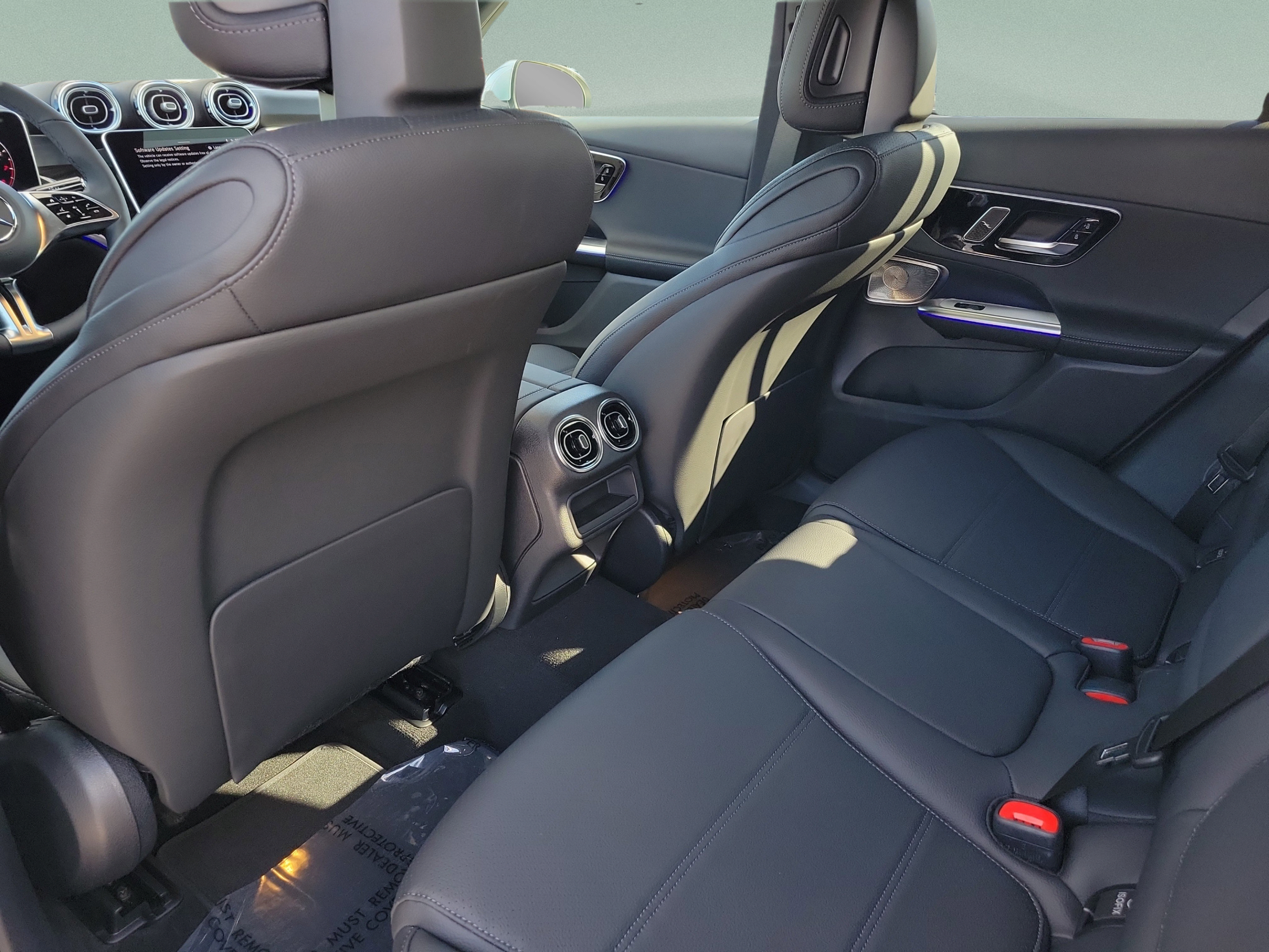 Certified 2026 Mercedes-Benz GLC 300 image 9
