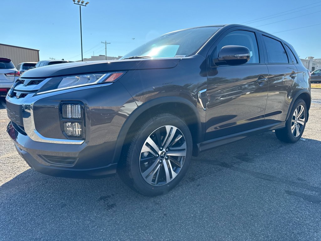 New 2027 Mitsubishi Outlander Sport SE FWD image 3