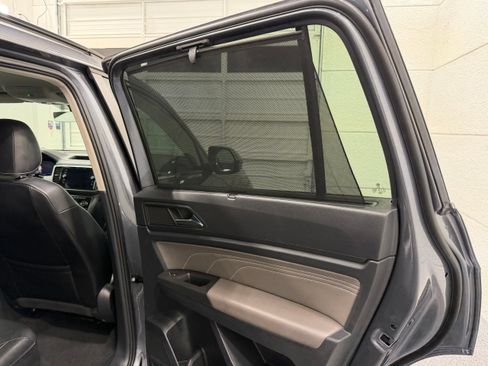 Used 2023 Volkswagen Atlas SE FWD image 41