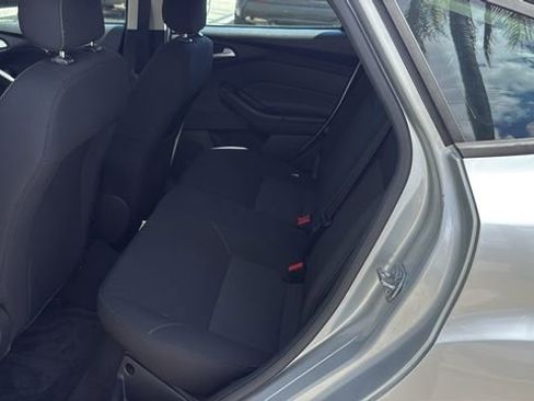 Used 2018 Ford Focus SEL image 17