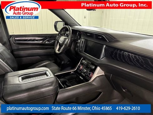 Used 2021 GMC Yukon Denali w/ Denali Premium Package AWD/4WD image 46