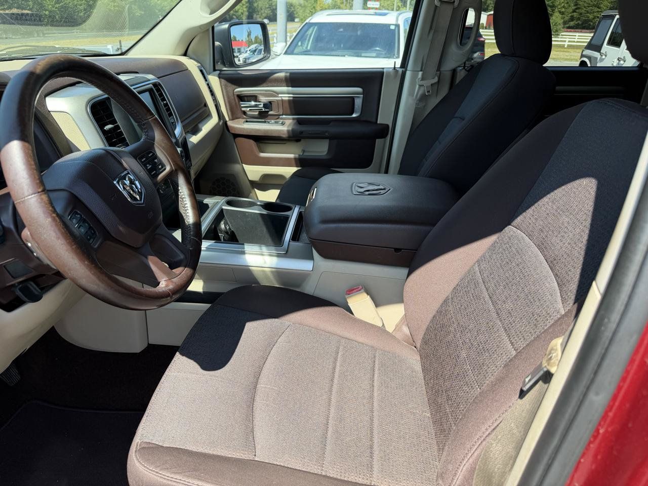 Used 2015 RAM 1500 Big Horn AWD/4WD image 7
