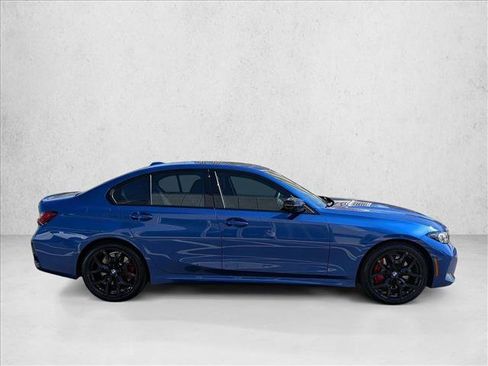 Used 2025 BMW M340i xDrive M340i xDrive w/ Premium Package image 4