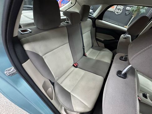 Used 2012 Ford Focus SE image 18