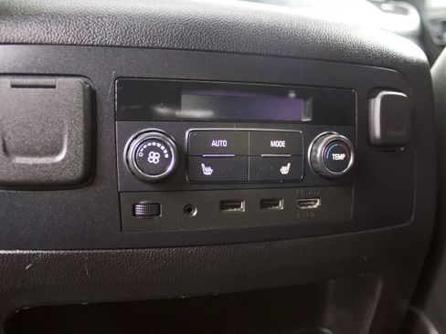 Used 2019 Chevrolet Tahoe Premier image 28