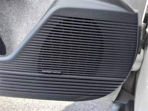 New 2026 Subaru Outback Limited image 18