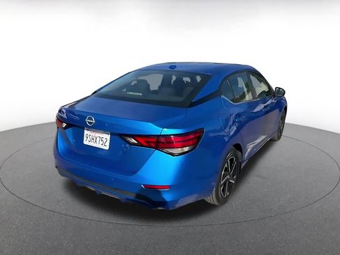 Used 2025 Nissan Sentra SV image 15