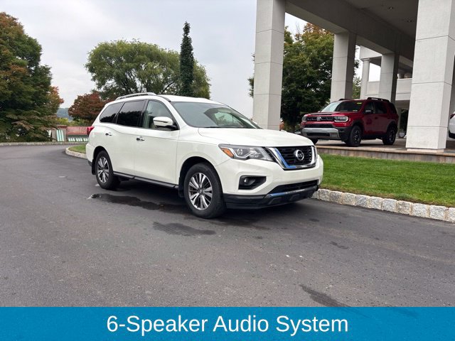 Used 2019 Nissan Pathfinder SL AWD/4WD image 4
