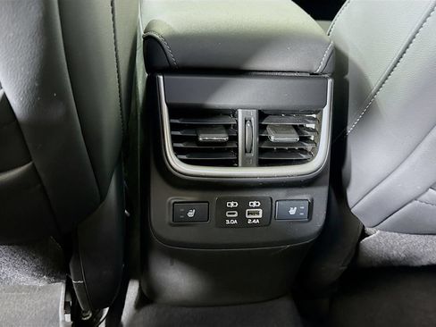 Certified 2024 Subaru Outback Limited AWD/4WD image 31