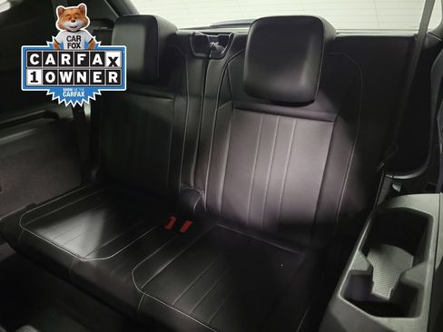 Used 2022 Volkswagen Tiguan SE R-Line FWD image 28