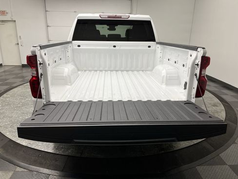 Certified 2024 Chevrolet Silverado 1500 LT image 30