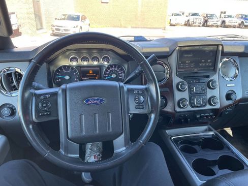 Used 2014 Ford F350 Lariat w/ Lariat Ultimate Package image 32