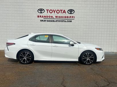 Used 2020 Toyota Camry SE