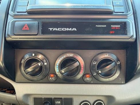 Used 2015 Toyota Tacoma PreRunner w/ Convenience Package RWD image 21