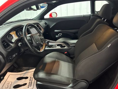 Used 2023 Dodge Challenger GT AWD/4WD image 13