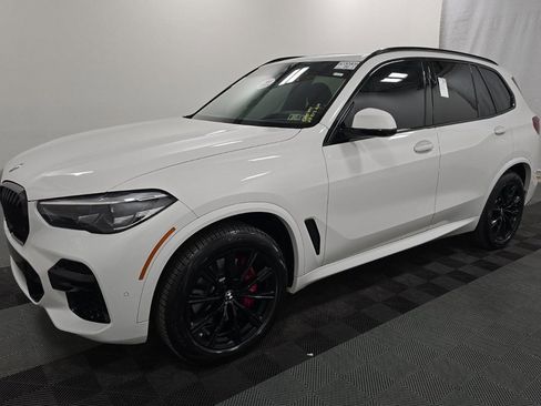 Used 2023 BMW X5 xDrive40i w/ M Sport Package image 1