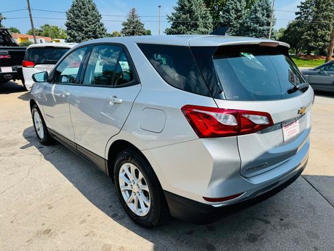 Used 2018 Chevrolet Equinox LS AWD/4WD image 5