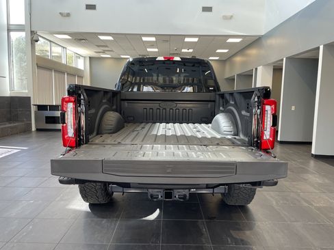 Used 2026 Ford F250 Platinum AWD/4WD image 38