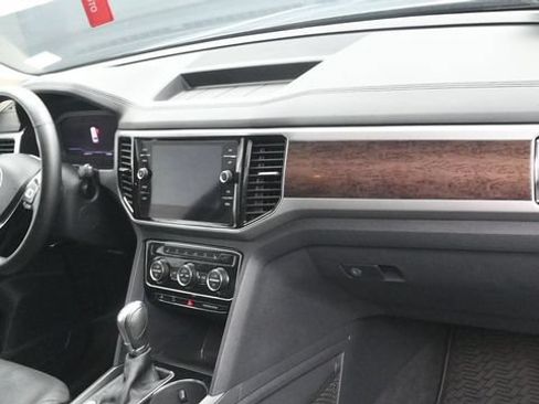 Used 2019 Volkswagen Atlas SEL Premium AWD/4WD image 11