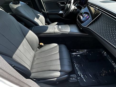 Certified 2025 Mercedes-Benz E 350 Sedan w/ Winter Package image 14