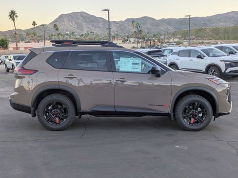New 2026 Nissan Rogue Rock Creek image 5