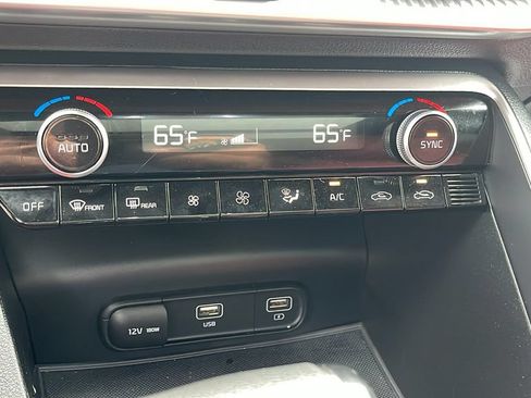 Used 2022 Kia K5 GT-Line w/ GT-Line FWD Premium Package image 26