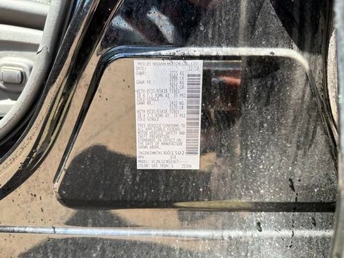 Used 2019 Nissan Pathfinder SL AWD/4WD image 30