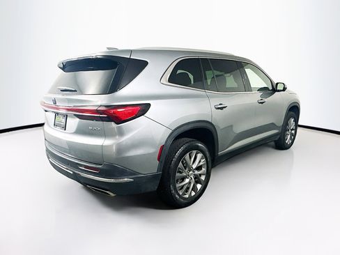 Used 2025 Buick Enclave Preferred image 9