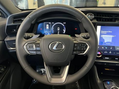 Used 2025 Lexus RZ 300e FWD image 44