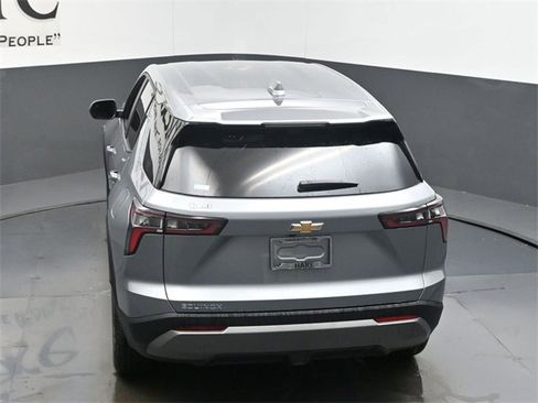 New 2026 Chevrolet Equinox LT w/ Safety and Technology Package image 35