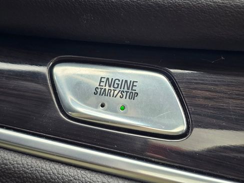 Used 2019 Buick Enclave Premium image 41