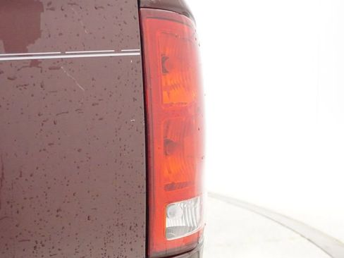 Used 2005 Dodge Ram 1500 Truck ST image 13