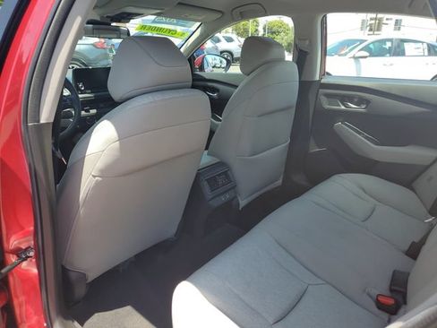 Certified 2025 Honda Accord LX image 12