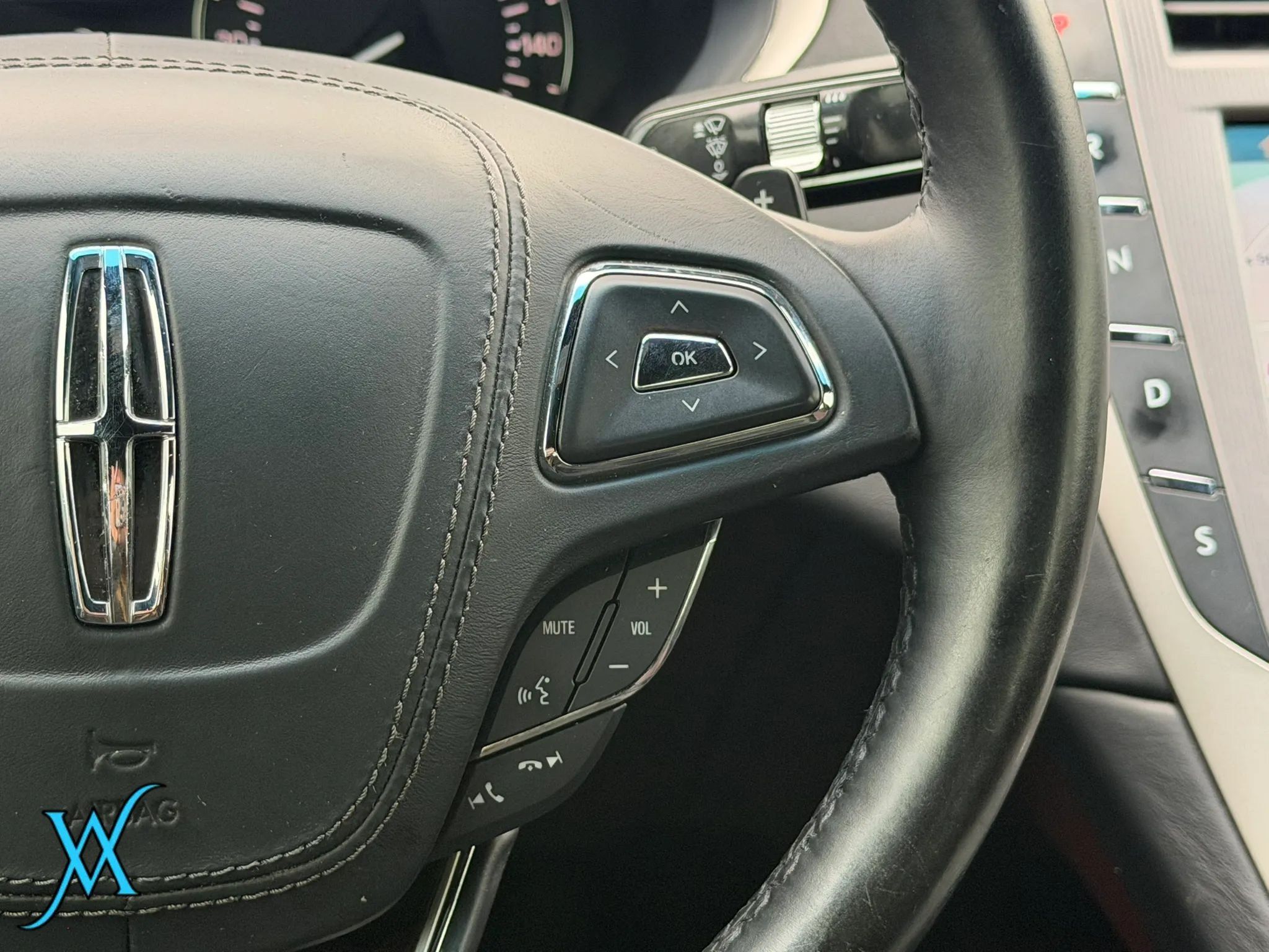 Used 2017 Lincoln MKZ Black Label w/ Technology Package FWD image 32
