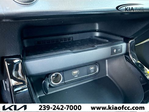 New 2026 Kia Seltos EX image 28