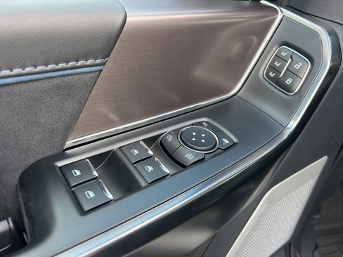 New 2025 Ford F150 Platinum w/ Equipment Group 702A High image 14