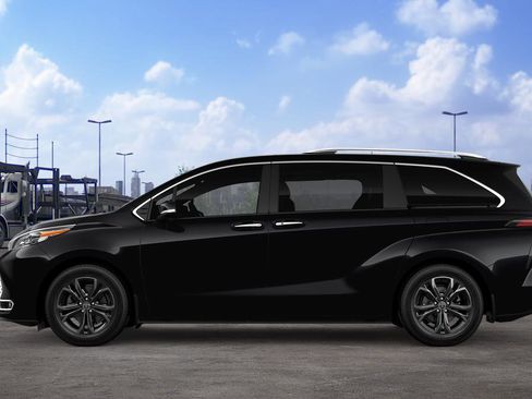 New 2026 Toyota Sienna Platinum image 4