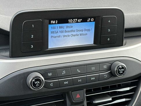 Used 2022 Ford Escape S image 15