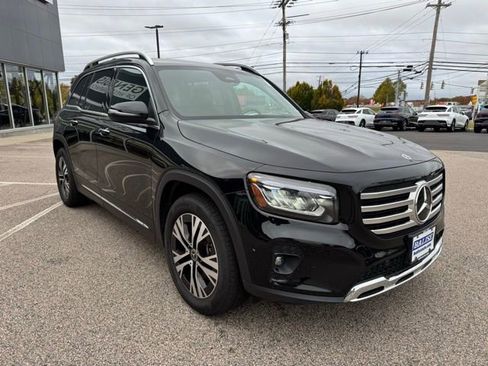 Used 2024 Mercedes-Benz GLB 250 4MATIC image 15