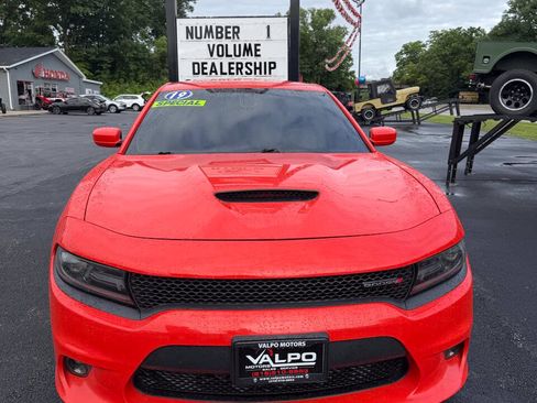 Used 2019 Dodge Charger GT RWD image 2