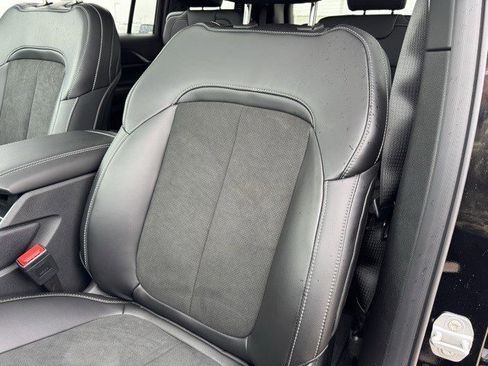 New 2025 Jeep Grand Cherokee L Altitude image 27