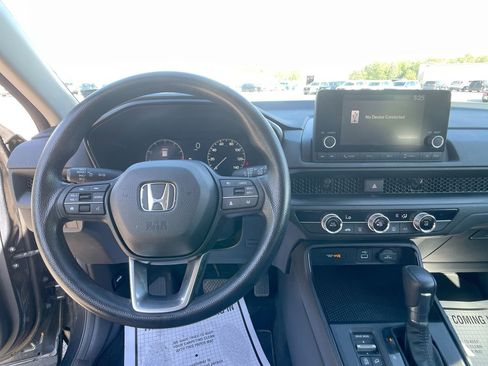Used 2024 Honda CR-V LX image 14
